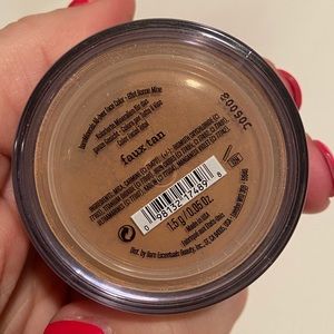 BARE MINERALS Faux Tan Highlighter